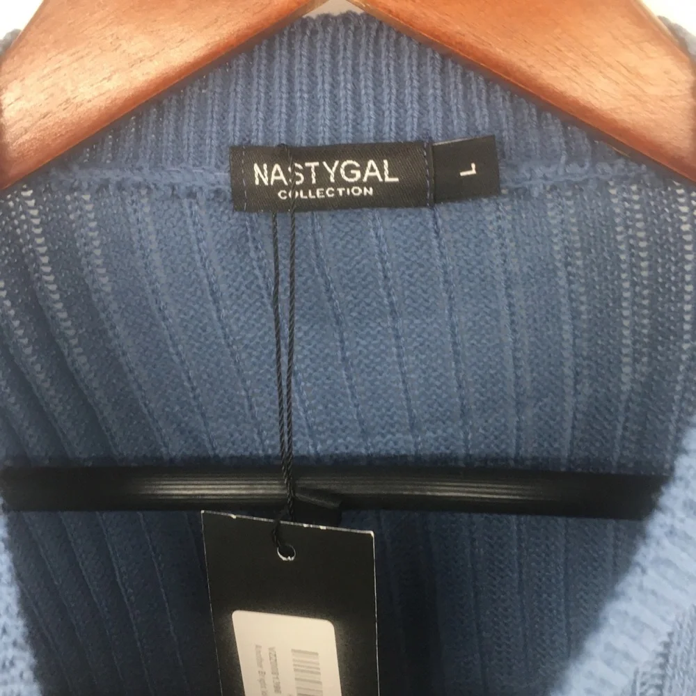 Nasty Gal Boxy Lightweight Blue/Gray Sweater NWT